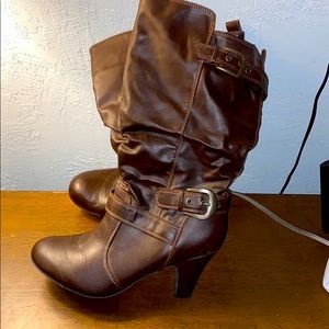 Maurices boots. 9W